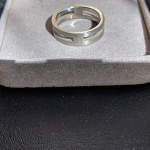 Accessories - Designer 2 Layer Silver Metal Ring Accessories - Designer 2 Layer Silver Metal Ring